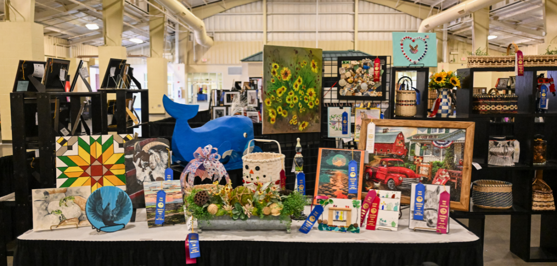Photo Gallery Rotating Banner/Crafts Department