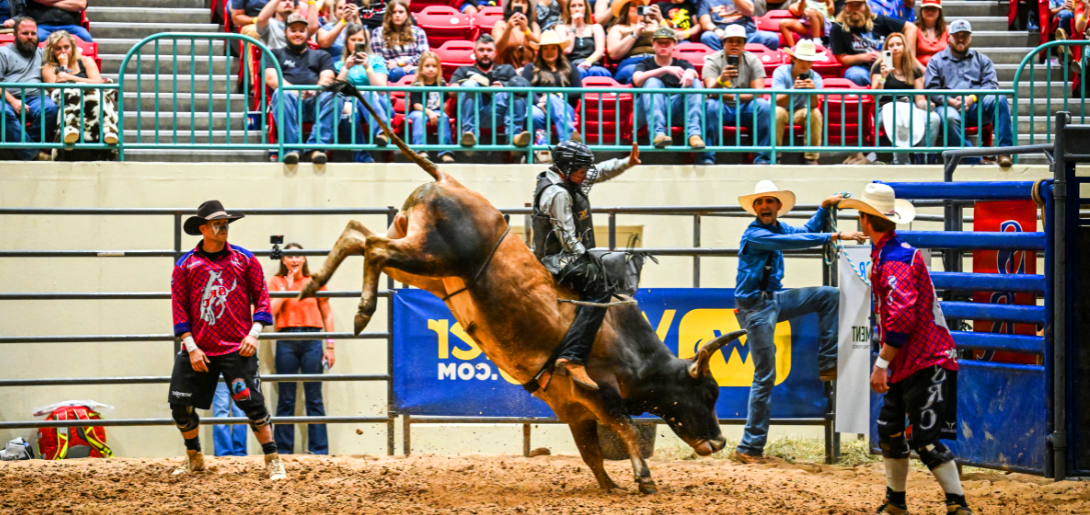 Photo Gallery Rotating Banner/Bull Rider