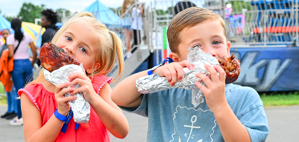 Kids Eating Turkey Legs