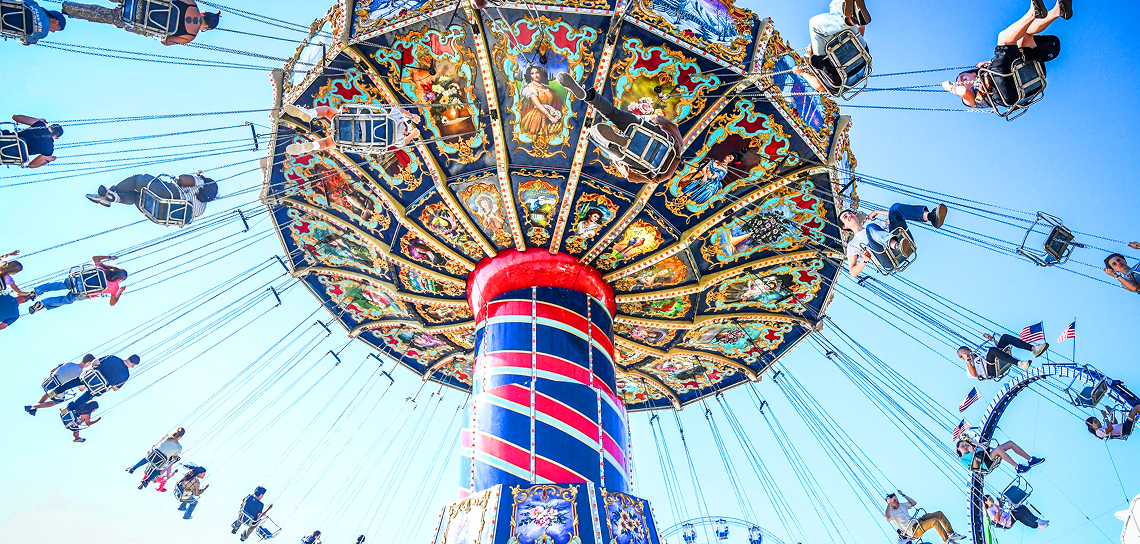 Swing Carousel